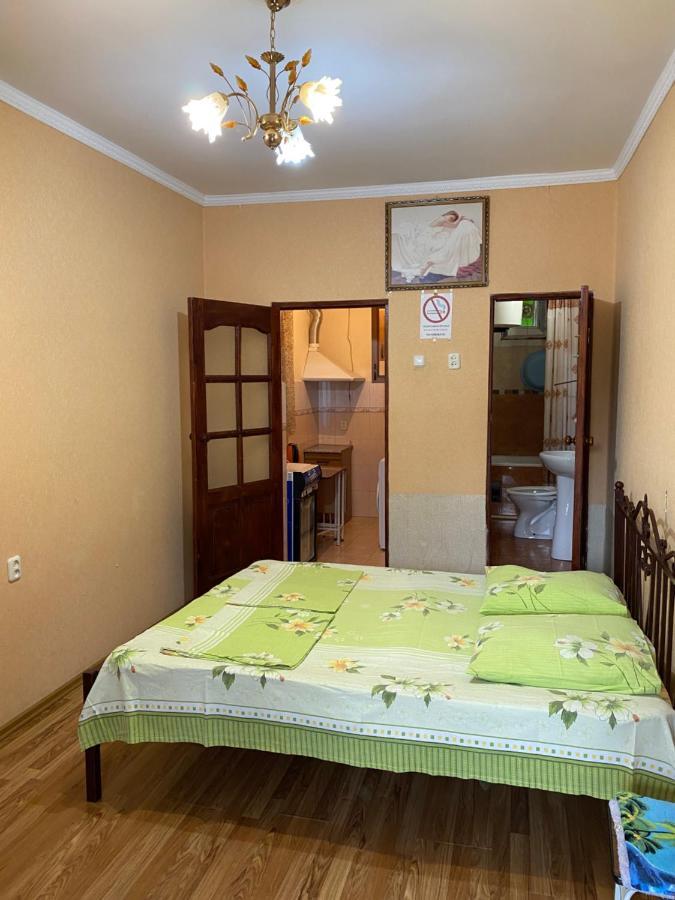 Семейный Дворик Sukhumi Luaran gambar