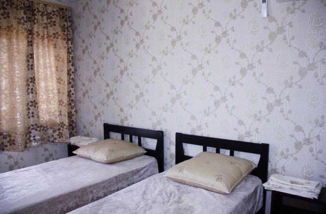 Семейный Дворик Sukhumi Bilik gambar