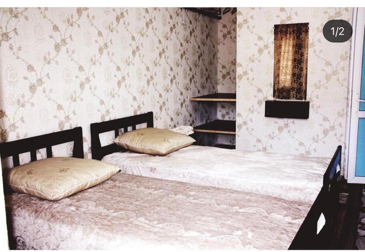 Семейный Дворик Sukhumi Bilik gambar